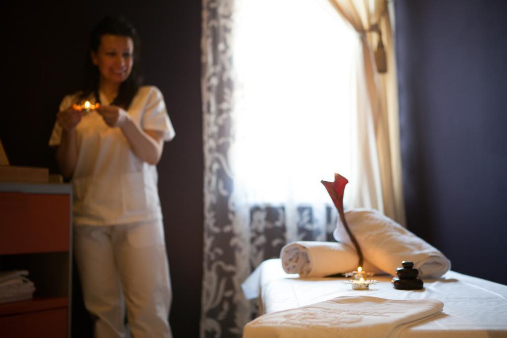 סלורנו Hotel Comfort Erica Dolomiti Val D'Adige מראה חיצוני תמונה