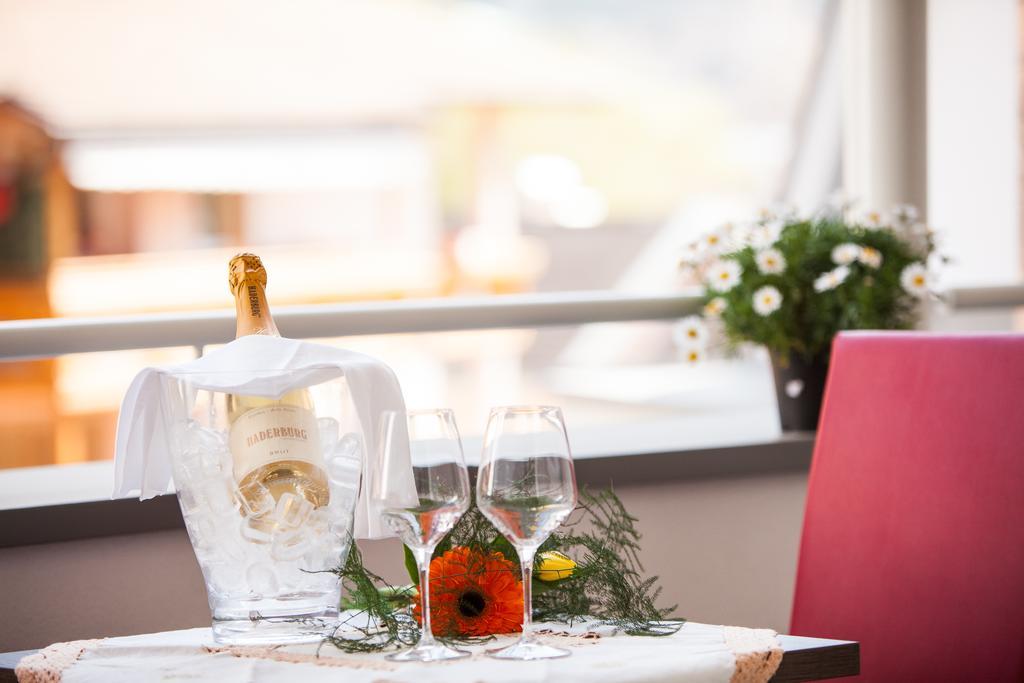 סלורנו Hotel Comfort Erica Dolomiti Val D'Adige מראה חיצוני תמונה